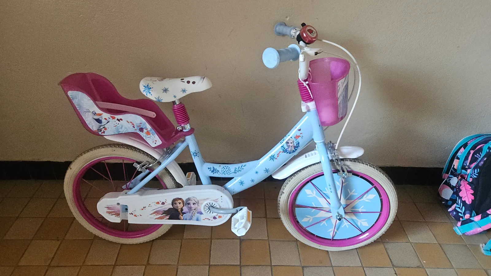 Detský bicykel s motívom Frozen